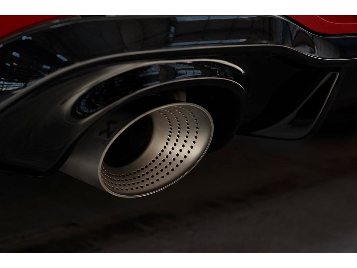 Volkswagen Golf GTI EDITION 50 exhaust tailpipe
